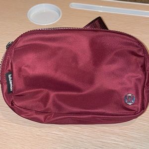 Lululemon belt bag